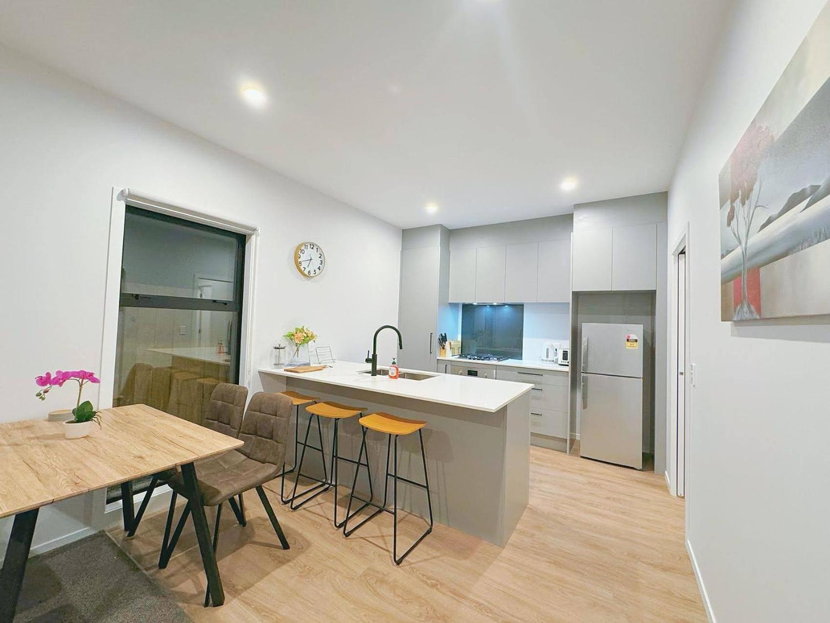 Modern & Stylish 3 Bedroom At Lowerhutt Lower Hutt Exterior foto